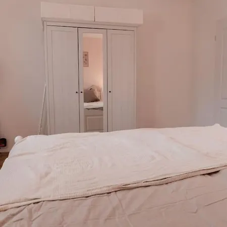 Ferienwohnung - 