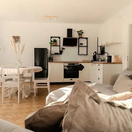 Ferienwohnung - 